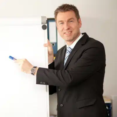 Jürgen König, Häfele